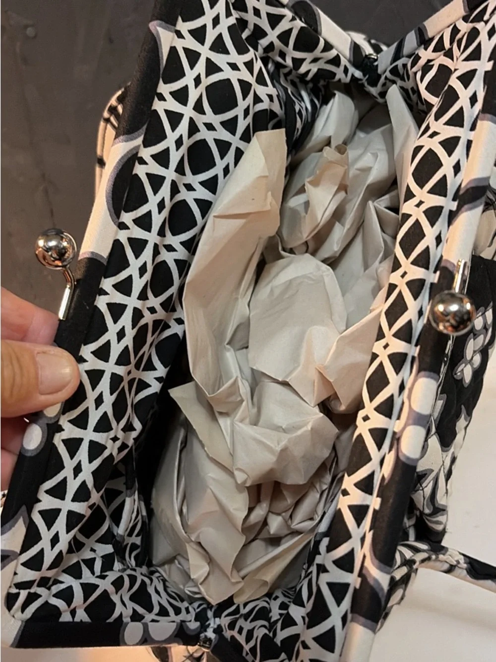 Vera Bradley Black & White Floral Quilted Shoulder Bag - Classic Women's Handbag